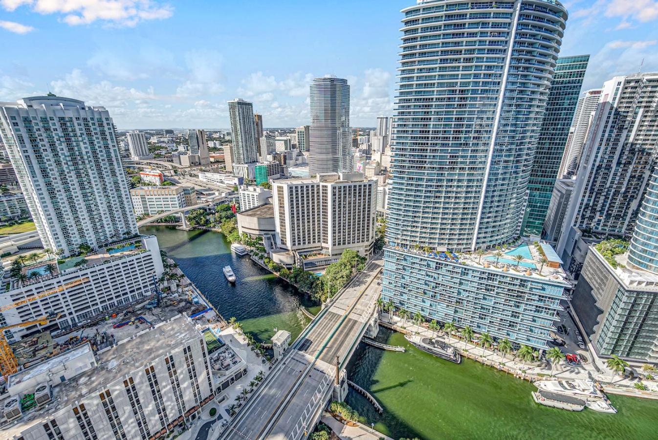 *W Icon Brickell- Luxury 2Br Highrise Corner Condo** Miami Exterior photo
